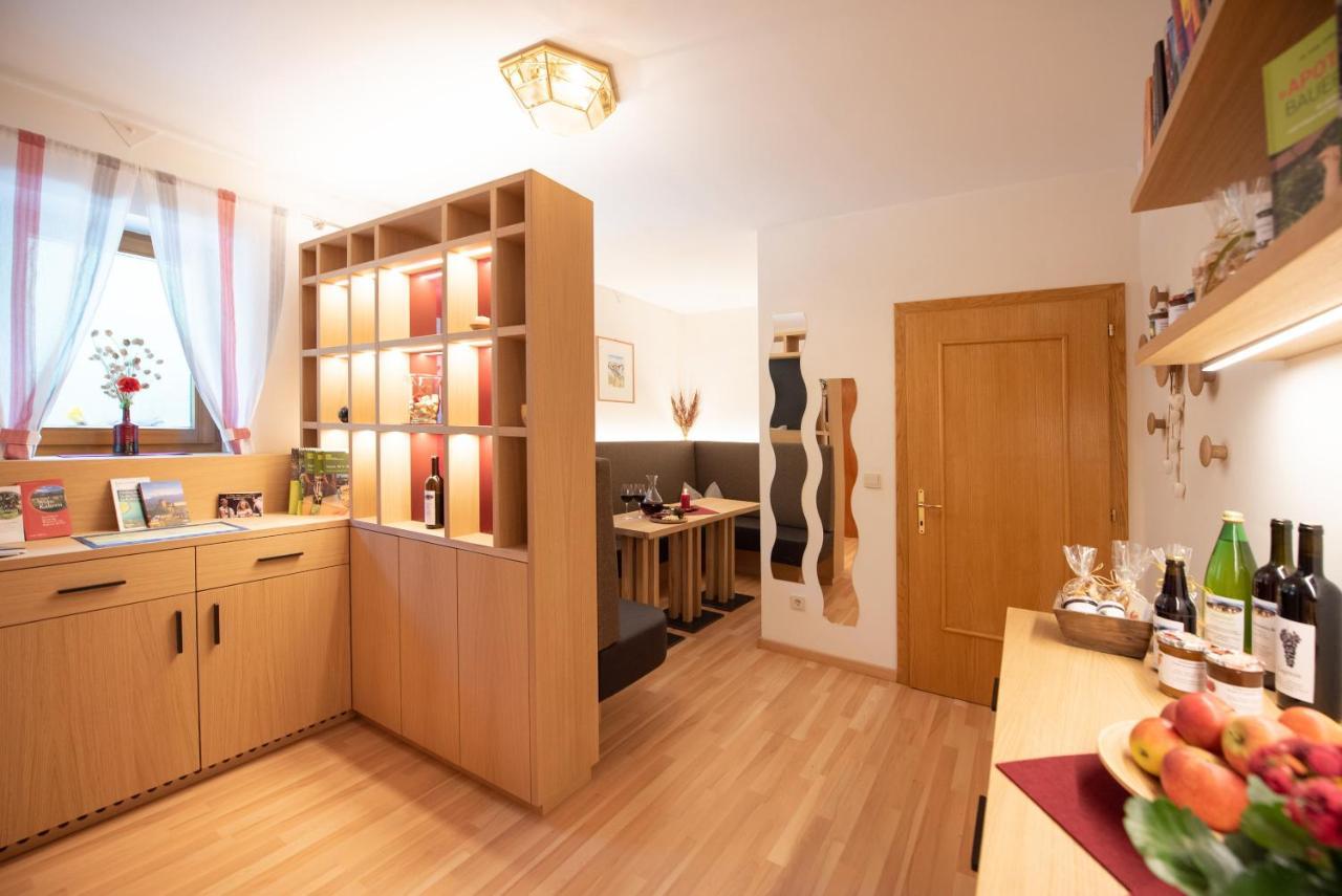Apartments Herrnhofer Caldaro Luaran gambar
